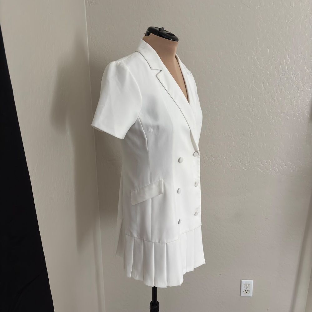 Amanda Uprichard White Mini Dress Elegant and Chic - Picture 7 of 16